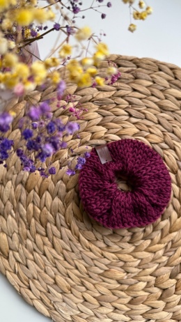 Scrunchie gumka do włosów kolor: ciemny fiolet